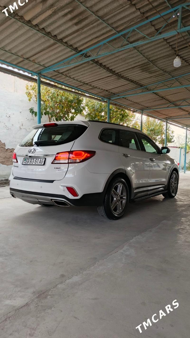 Hyundai Santa Fe 2017 - 315 000 TMT - Aşgabat - img 3
