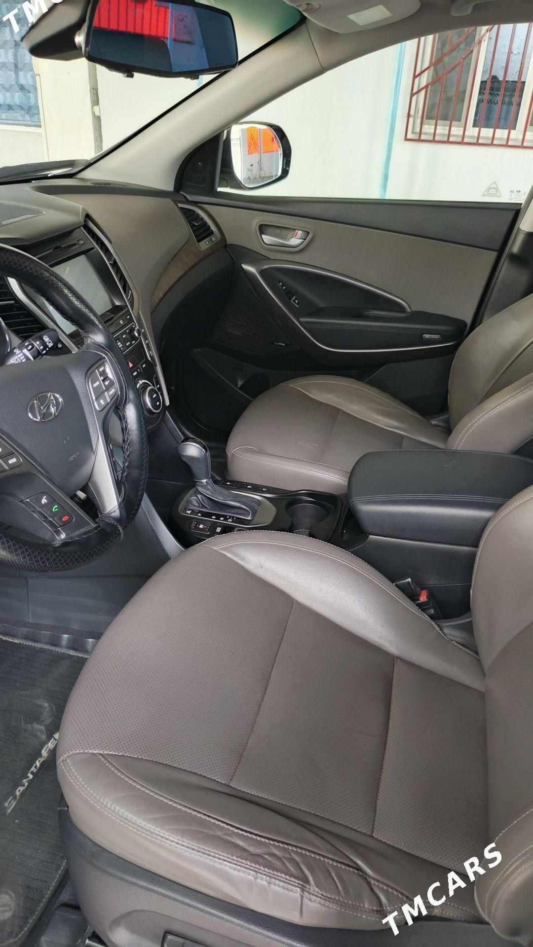 Hyundai Santa Fe 2017 - 315 000 TMT - Aşgabat - img 7