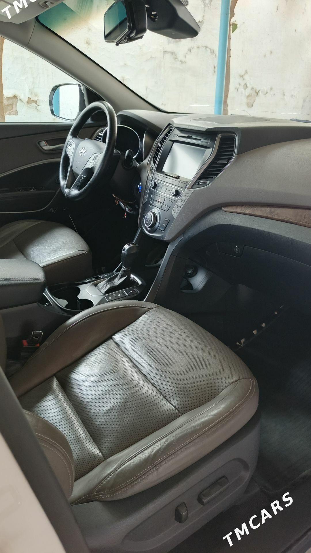 Hyundai Santa Fe 2017 - 315 000 TMT - Aşgabat - img 6