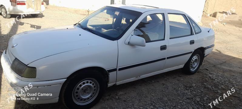 Opel Vectra 1990 - 22 000 TMT - Теджен - img 5