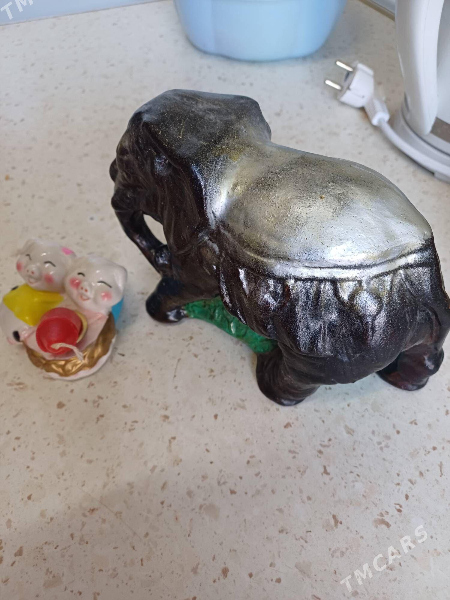 статуетки - 1 мкр - img 1