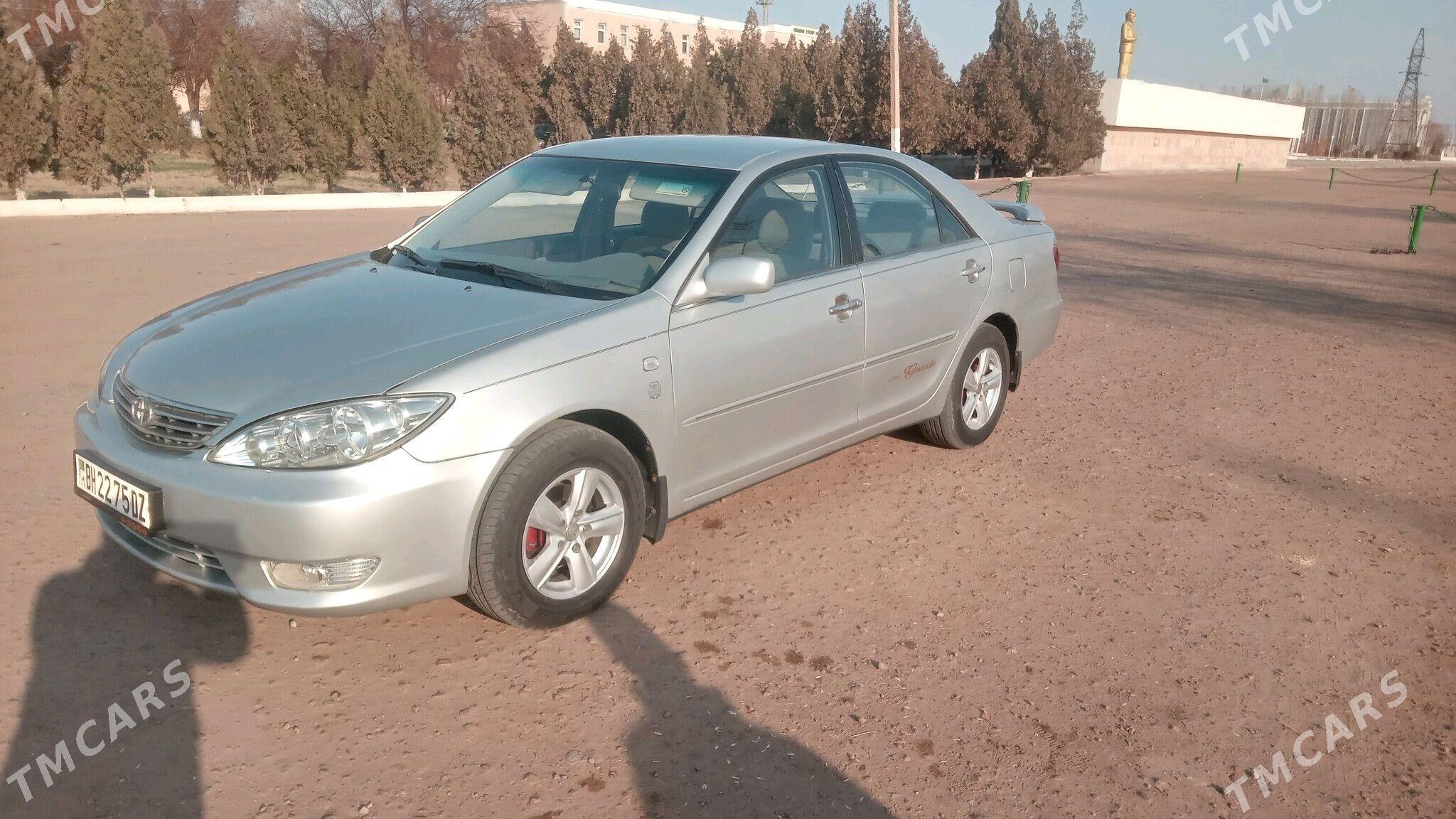 Toyota Camry 2004 - 165 000 TMT - Губадаг - img 5