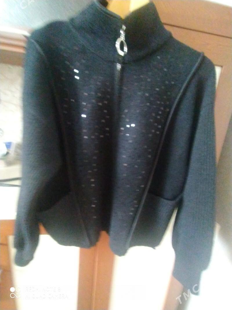 кофта черная - Мир 2 - img 2