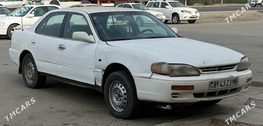 Toyota Camry 1994 - 54 000 TMT - Мары - img 8