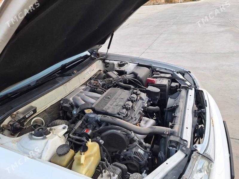 Toyota Avalon 1999 - 180 000 TMT - Balkanabat - img 10