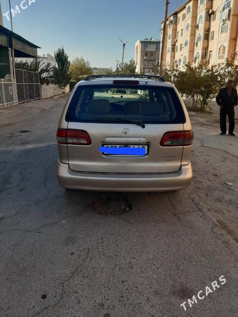 Toyota Sienna 2002 - 150 000 TMT - Ходжамбаз - img 2