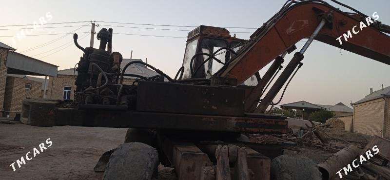 JCB 3CX Compact 1987 - 45 000 TMT - Sakarçäge - img 4