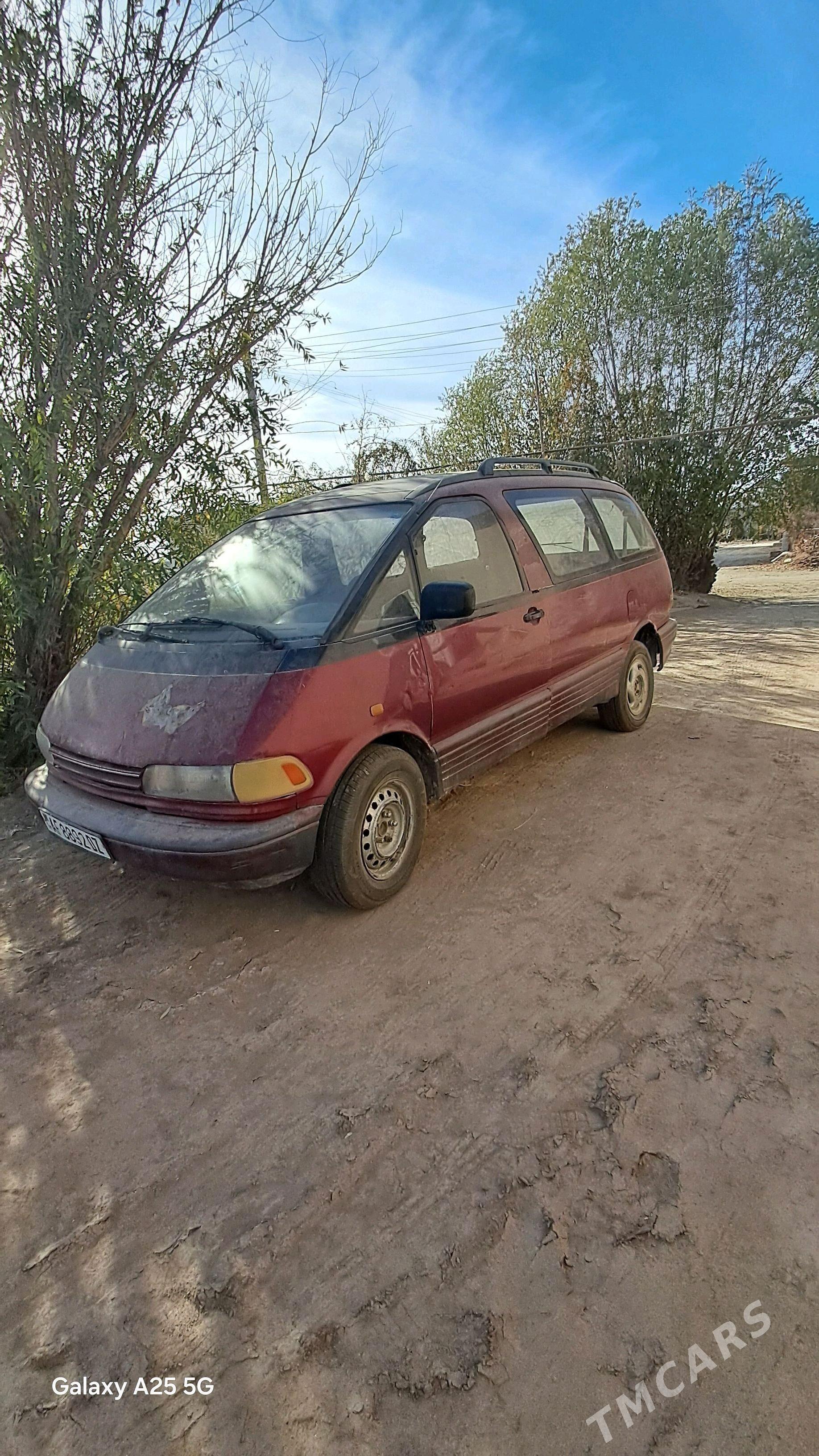 Toyota Previa 1992 - 50 000 TMT - Гурбансолтан Едже - img 1