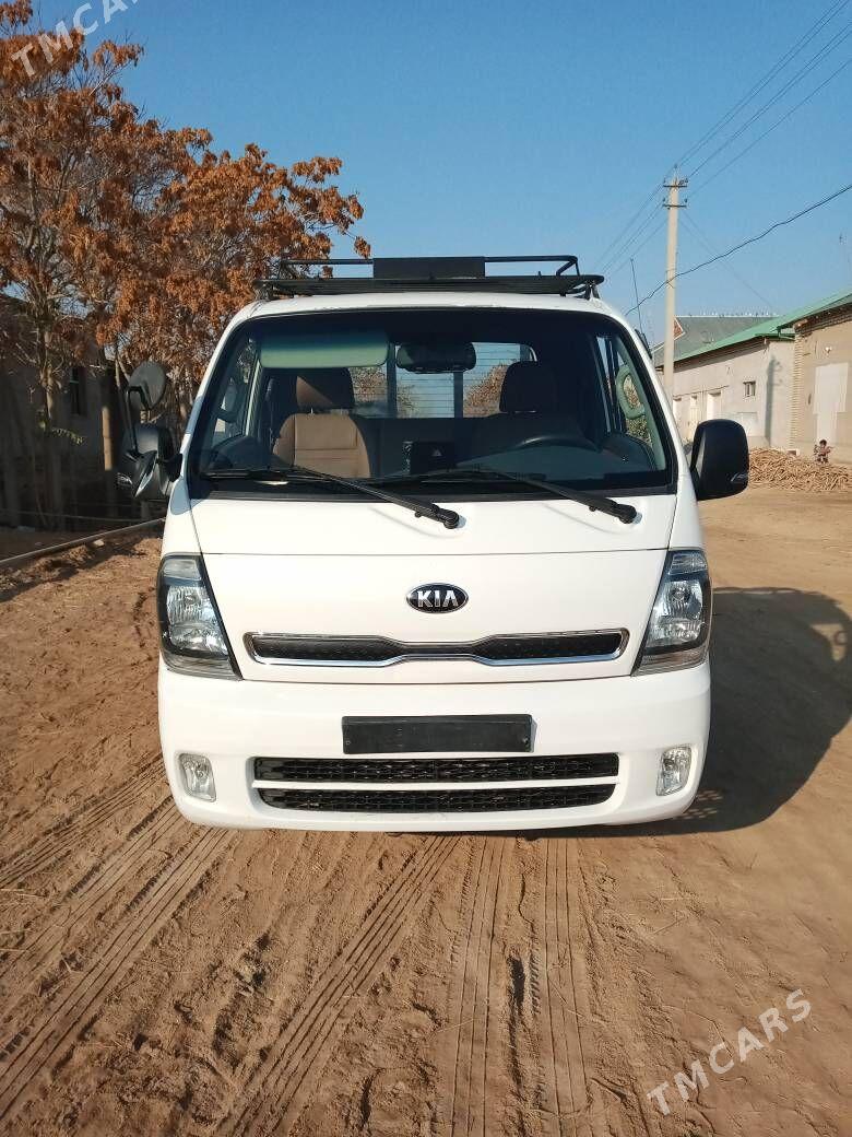 Kia Bongo 2020 - 265 000 TMT - Gurbansoltan Eje - img 10