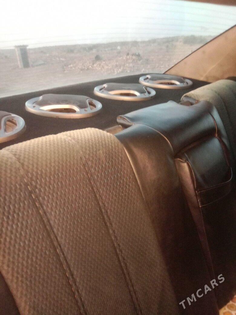 BMW 525 1991 - 60 000 TMT - Байрамали - img 9