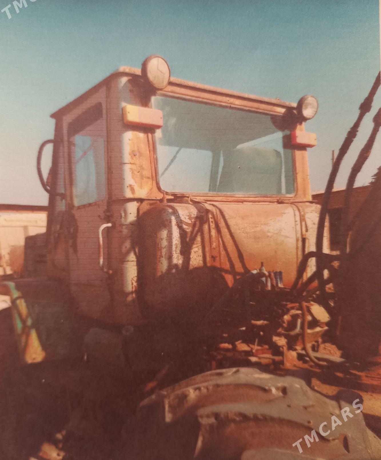 MTZ 80 1989 - 90 000 TMT - Акдепе - img 2