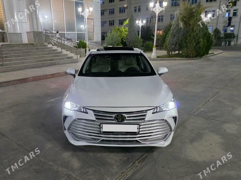 Toyota Avalon 2018 - 405 000 TMT - Бузмеин - img 2