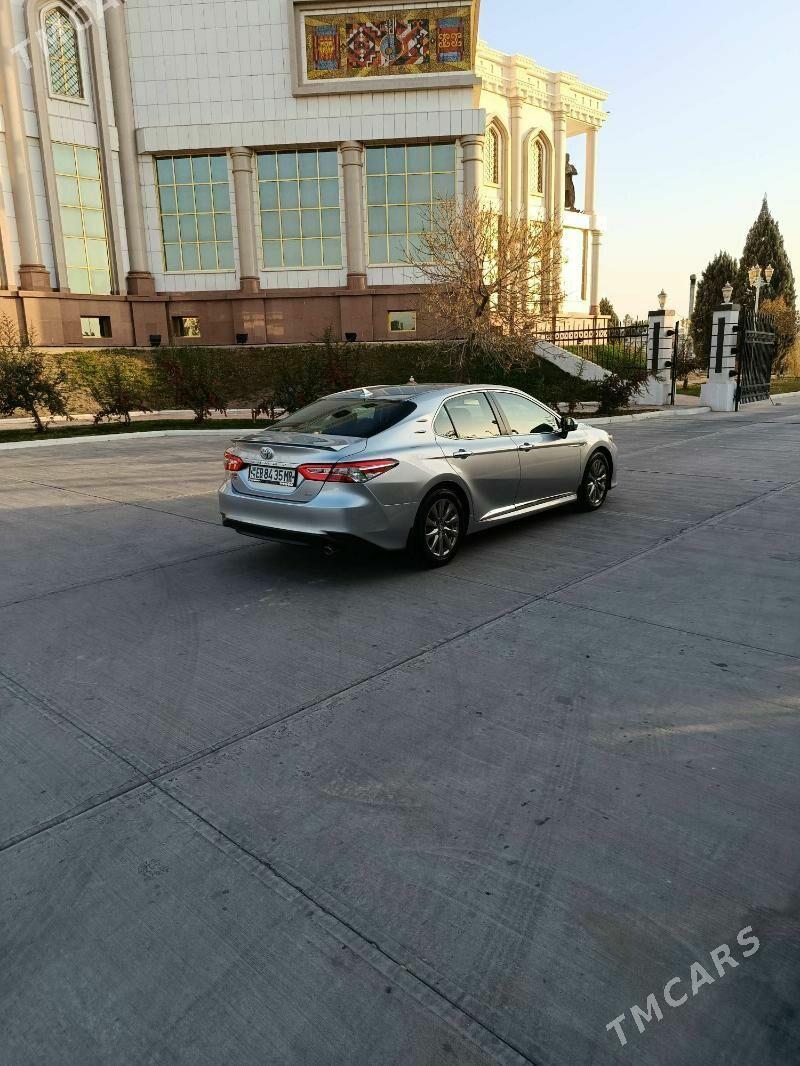 Toyota Camry 2018 - 290 000 TMT - Мары - img 4