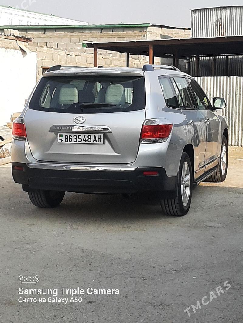 Toyota Highlander 2011 - 365 000 TMT - Aşgabat - img 1