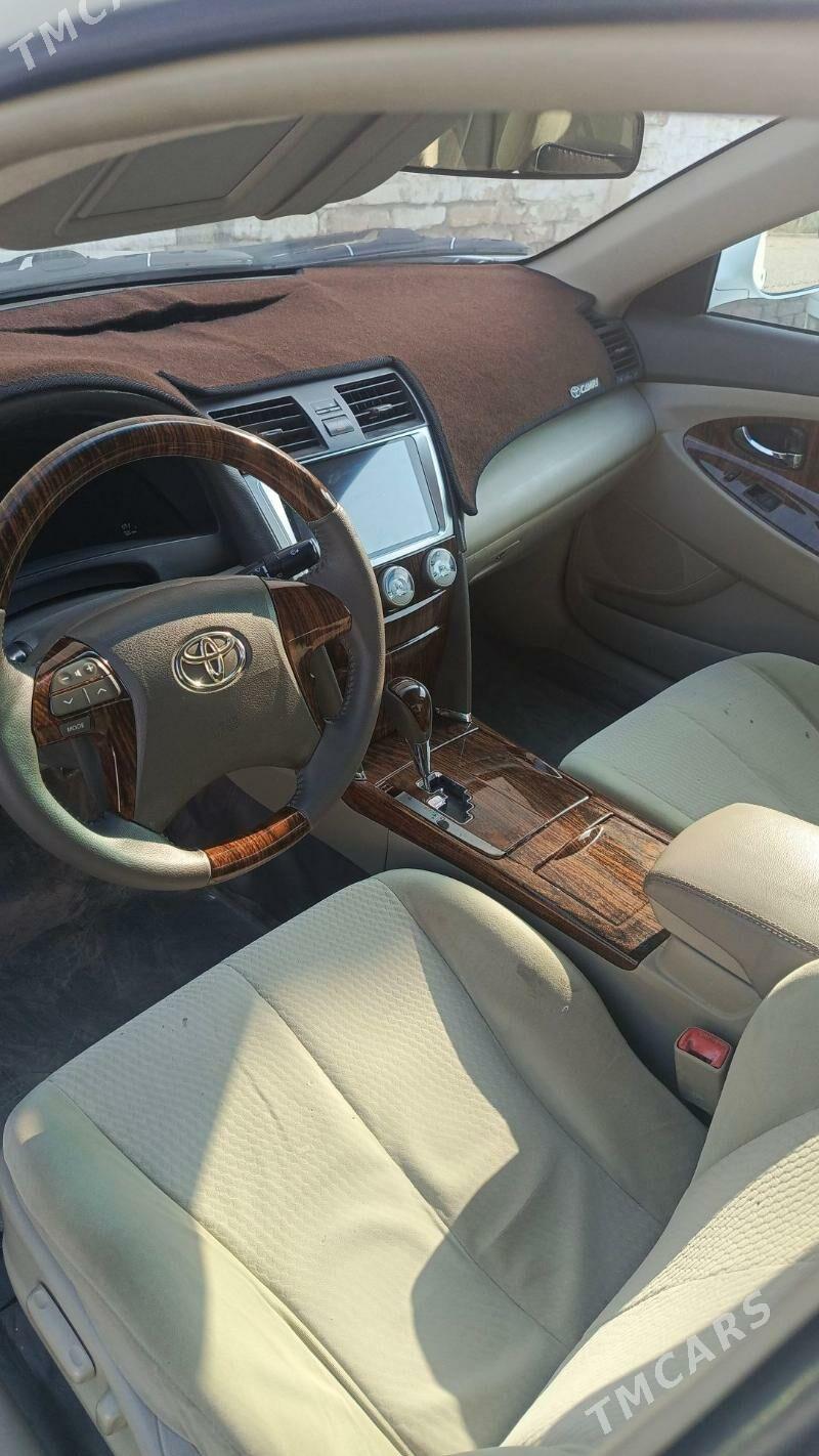 Toyota Camry 2010 - 200 000 TMT - Türkmenabat - img 2