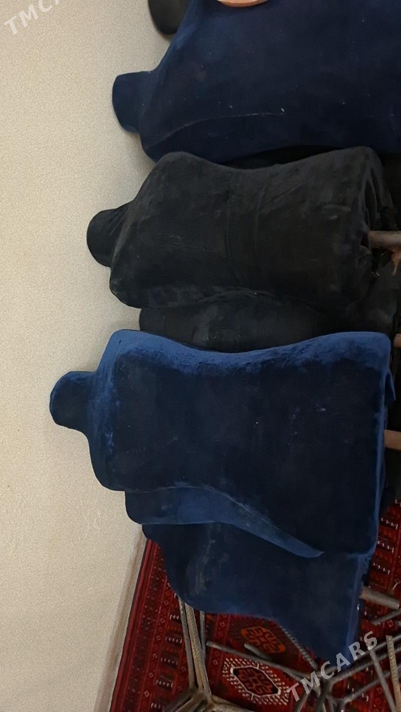 maniken - Sowetskiý köç. (Garaşsyzlyk şaýoly) - img 1