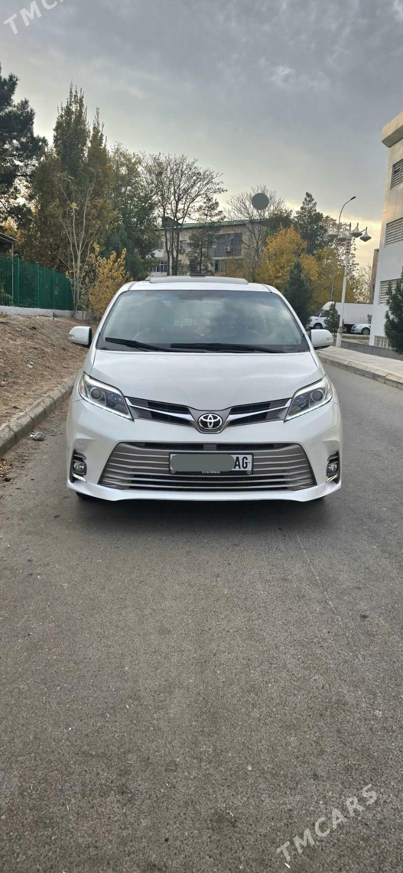 Toyota Sienna 2018 - 500 000 TMT - 10 мкр - img 4