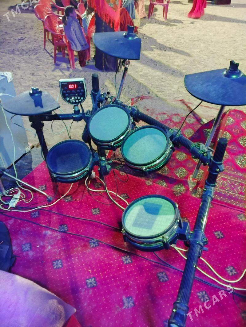 alesis udarnik - Esenguly - img 2