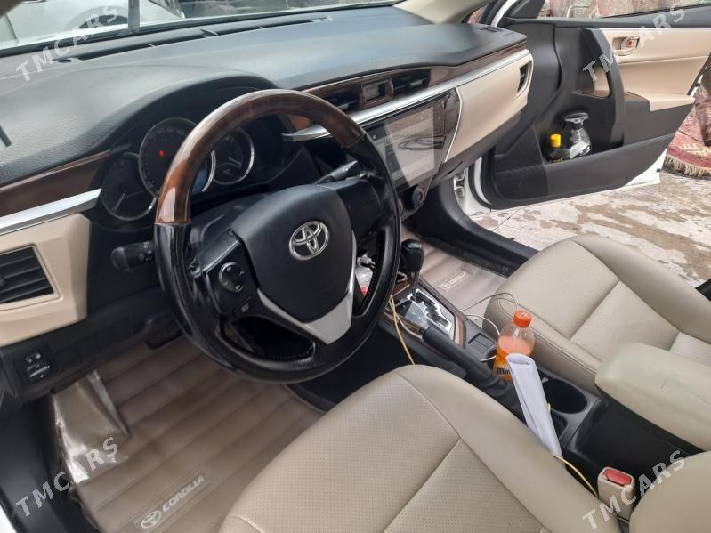 Toyota Corolla 2015 - 210 000 TMT - Ашхабад - img 4