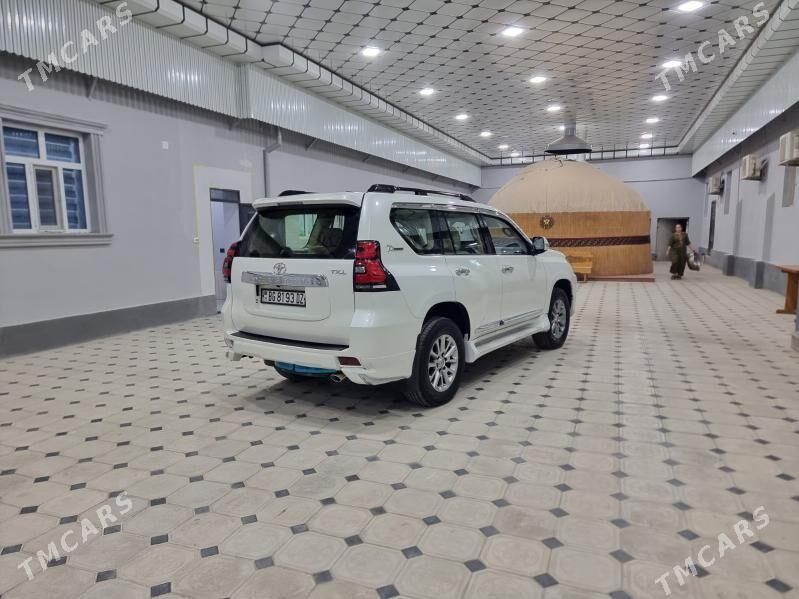 Toyota Land Cruiser Prado 2013 - 550 000 TMT - Губадаг - img 4