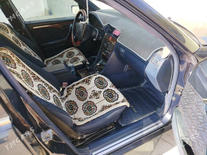 Mercedes-Benz 230E 2004 - 50 000 TMT - Берекет - img 1