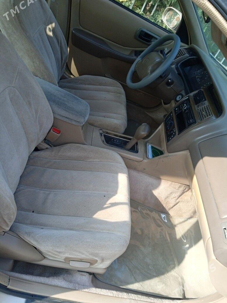 Toyota Avalon 1996 - 120 000 TMT - Gyzylarbat - img 4