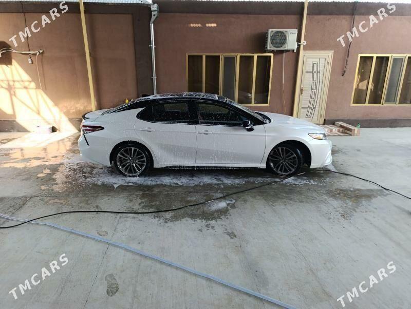 Toyota Camry 2018 - 395 000 TMT - Bäherden - img 5