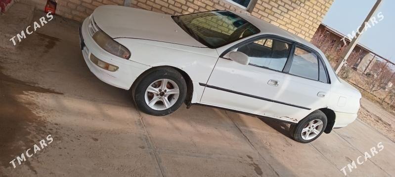 Toyota Carina 1994 - 30 000 TMT - Туркменгала - img 1