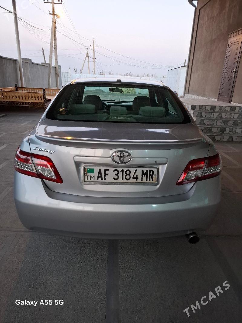 Toyota Camry 2010 - 197 000 TMT - Mary - img 3