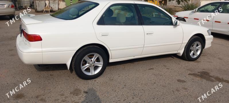 Toyota Camry 2001 - 146 000 TMT - Мары - img 4