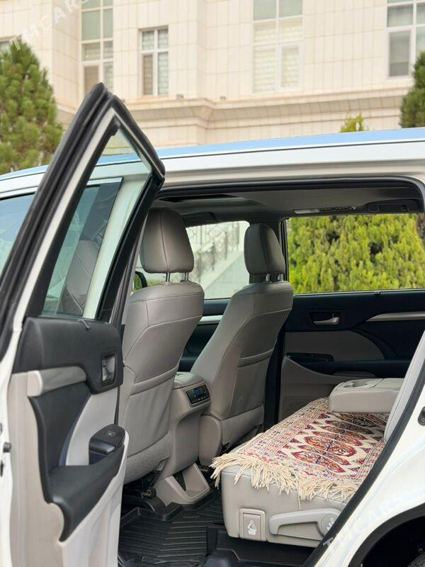 Toyota Highlander 2019 - 470 000 TMT - Aşgabat - img 2