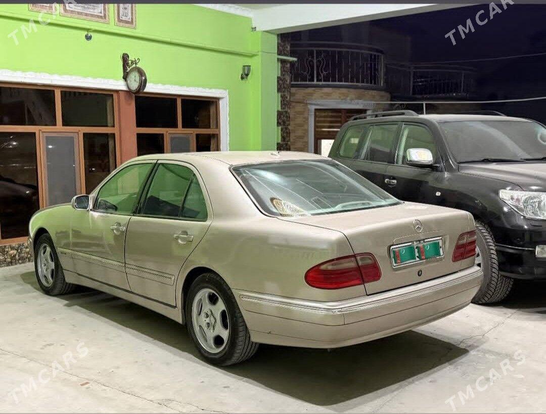 Mercedes-Benz E320 2001 - 85 000 TMT - Balkanabat - img 7
