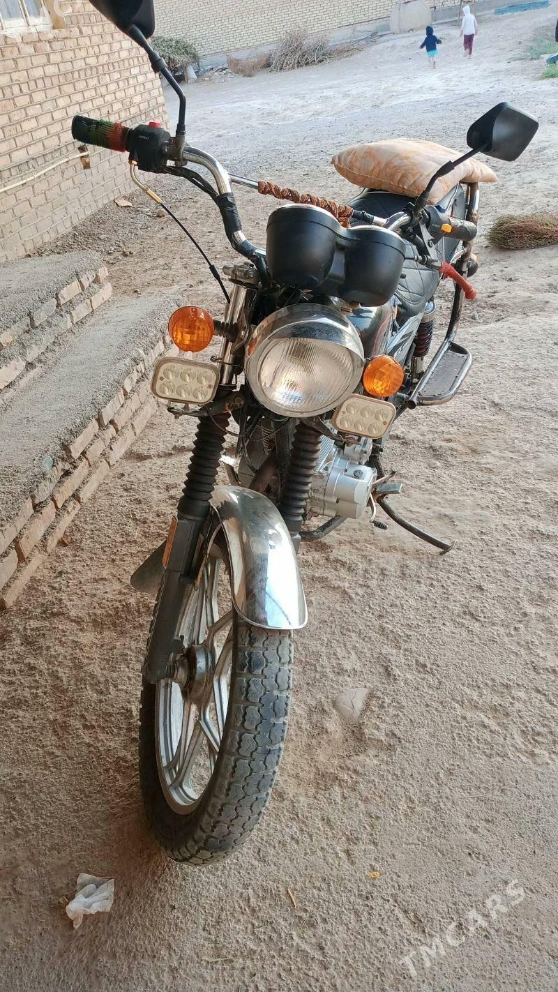 Fekon FK150-8G 2014 - 10 000 TMT - Керки - img 2