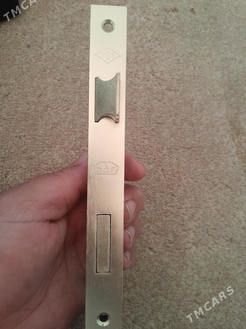 zamok original - Balkanabat - img 2