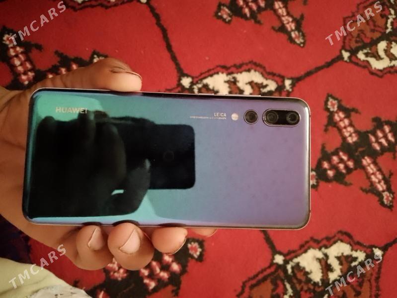 HUAWEI P20 Pro - Ходжамбаз - img 5