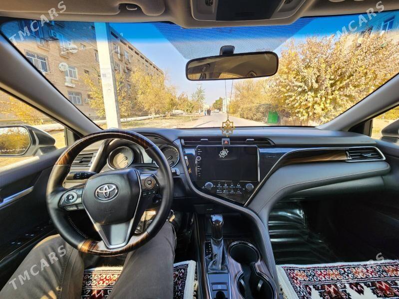 Toyota Camry 2019 - 250 000 TMT - Türkmenabat - img 9