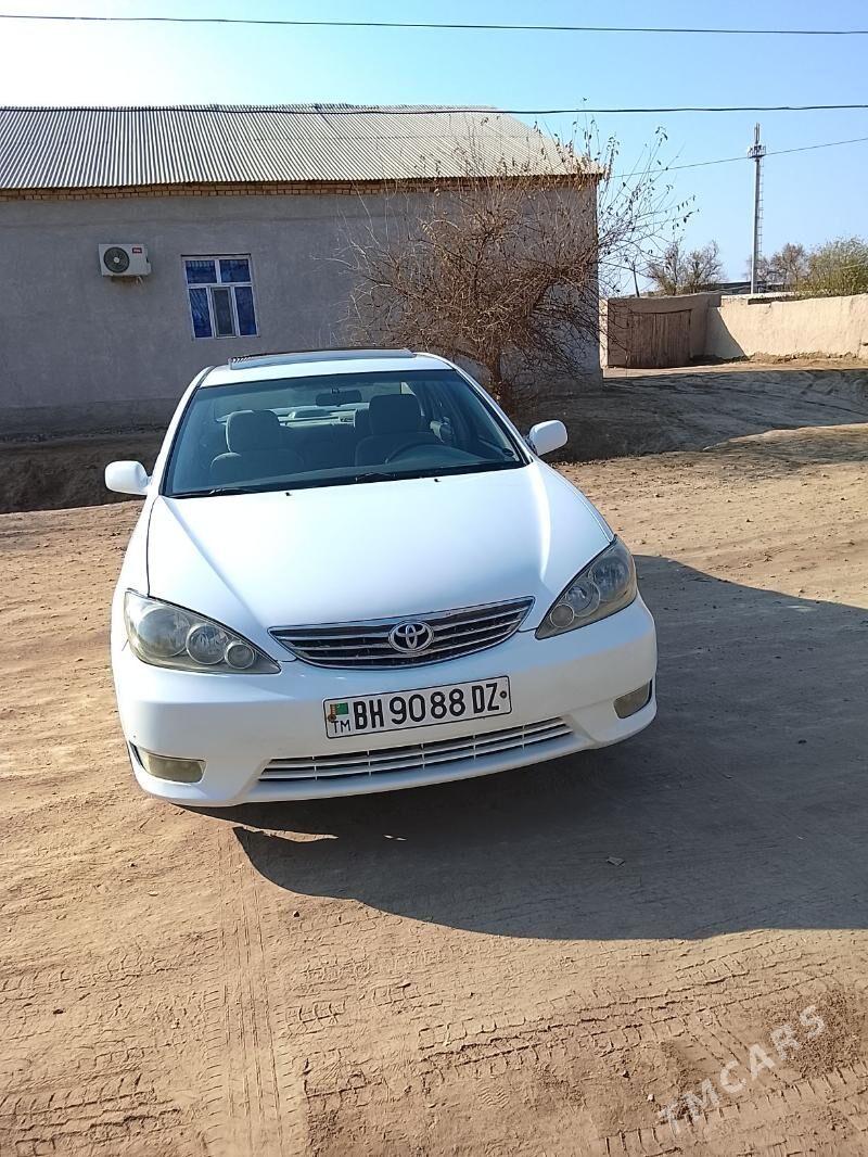 Toyota Camry 2002 - 155 000 TMT - Гурбансолтан Едже - img 5