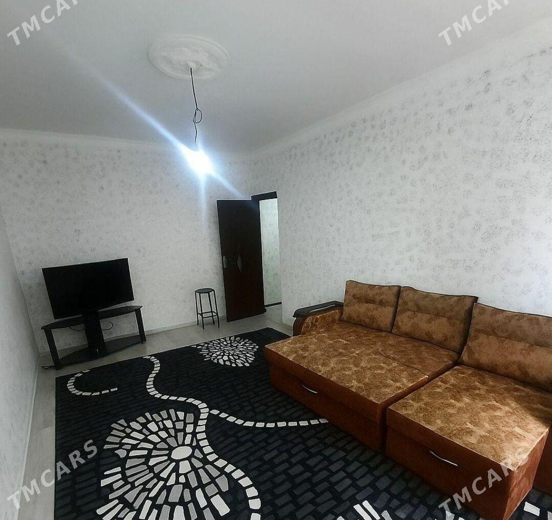 (2690)-MIR7/3 1-KOMNAT 6-ETAJ SURIKOW KÖÇE RAHMAN - Мир 7 - img 2