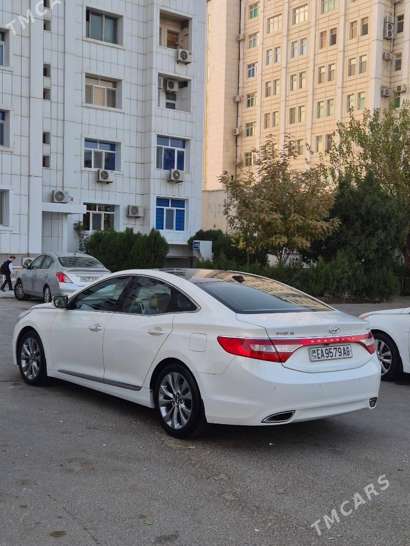 Hyundai Grandeur 2012 - 230 000 TMT - Aşgabat - img 3