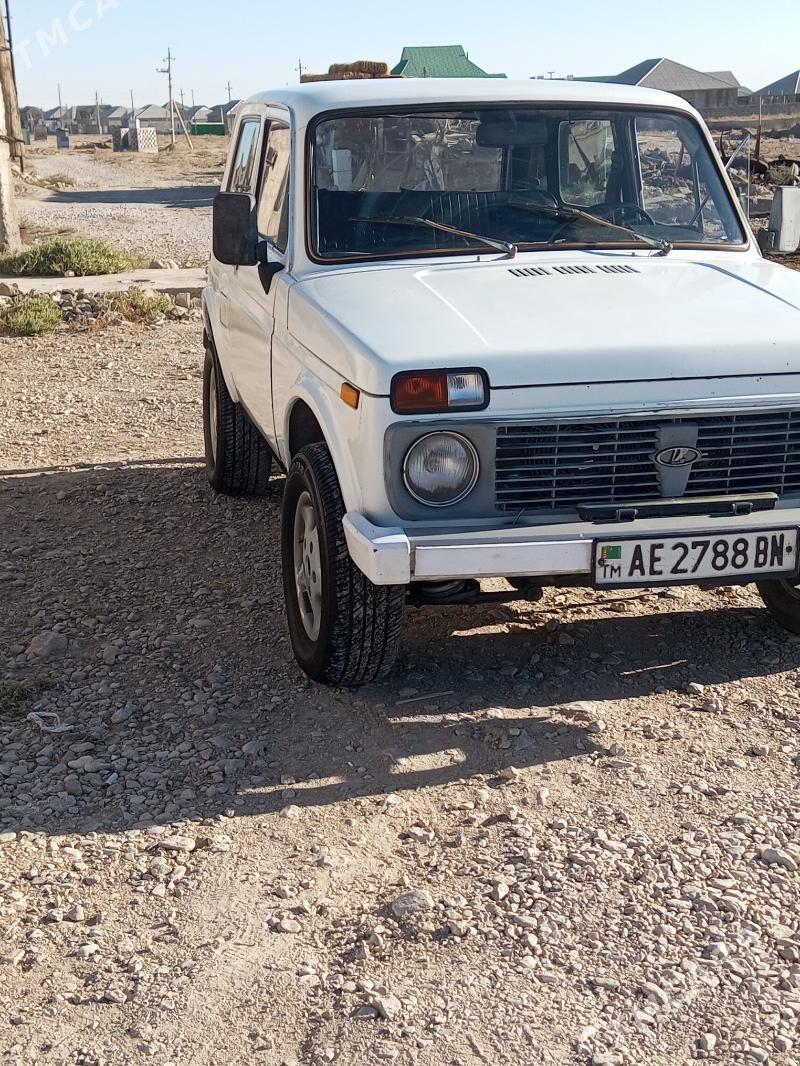 Lada Niva 1986 - 35 000 TMT - Balkanabat - img 3