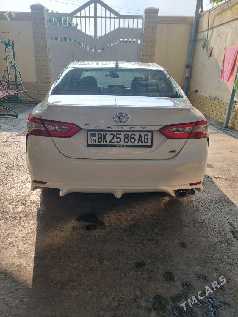 Toyota Camry 2019 - 295 000 TMT - Ашхабад - img 2