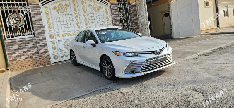 Toyota Camry 2023 - 445 000 TMT - Aşgabat - img 2