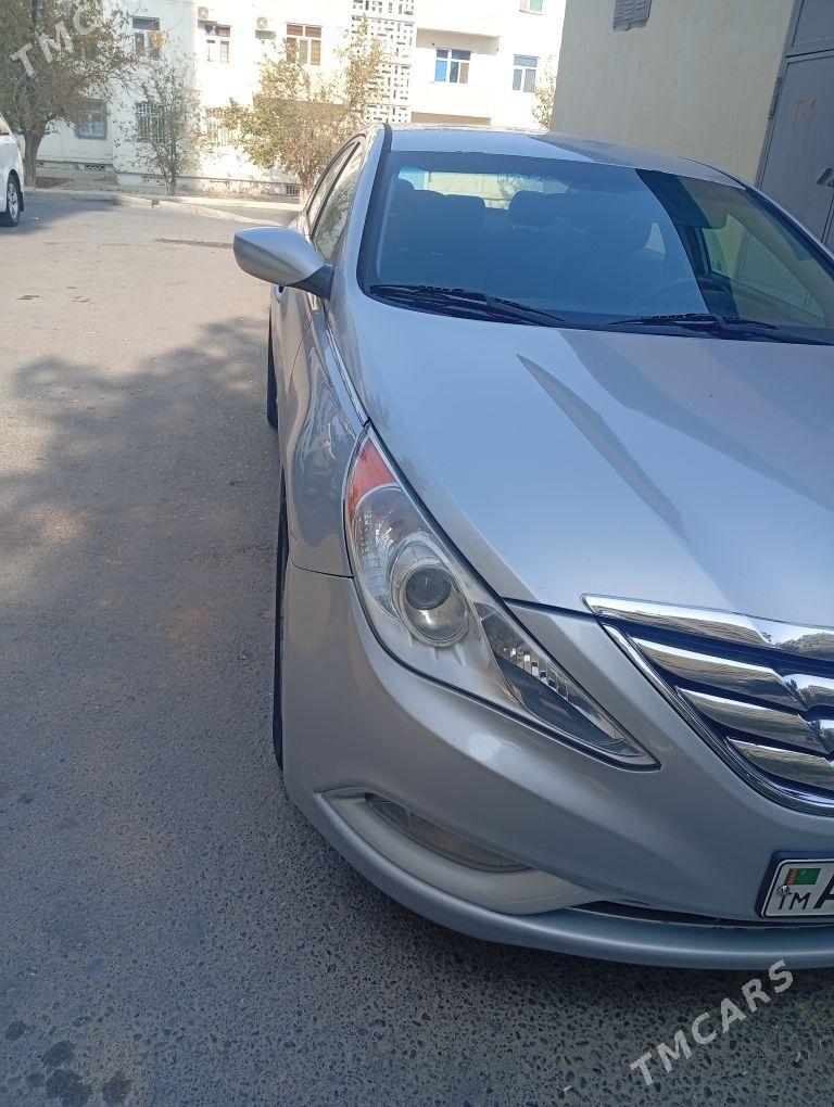 Hyundai Sonata 2010 - 147 000 TMT - Ашхабад - img 4