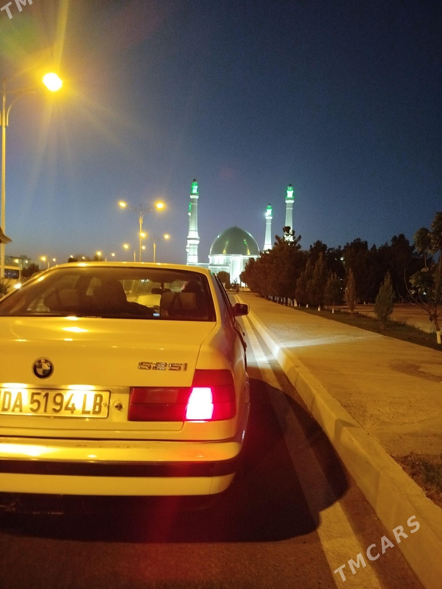 BMW 525 1993 - 50 000 TMT - Garabekewül - img 1