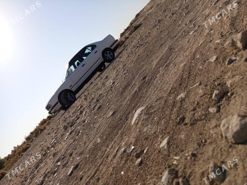 BMW 525 1993 - 50 000 TMT - Garabekewül - img 2