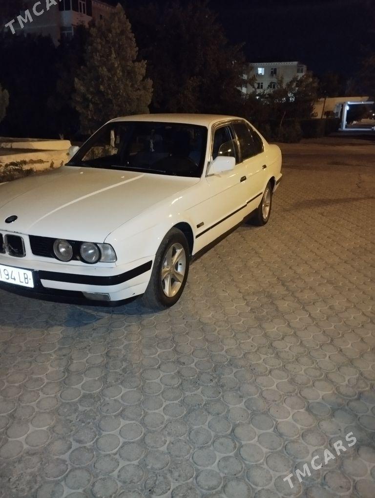 BMW 525 1993 - 50 000 TMT - Garabekewül - img 4