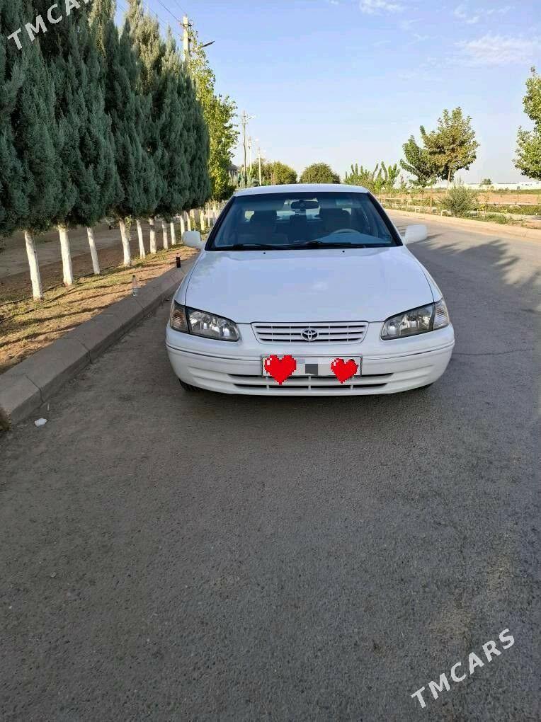 Toyota Camry 2001 - 180 000 TMT - етр. Туркменбаши - img 1