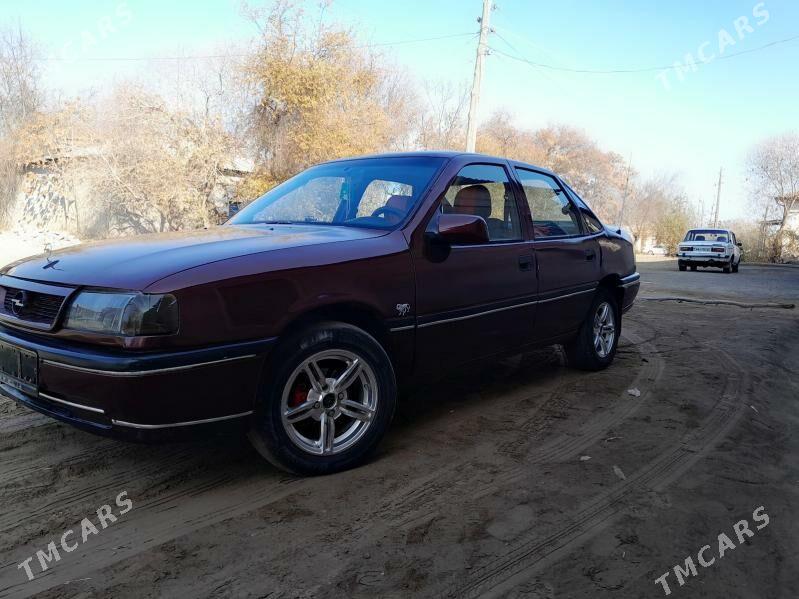 Opel Vectra 1992 - 25 000 TMT - Гурбансолтан Едже - img 3