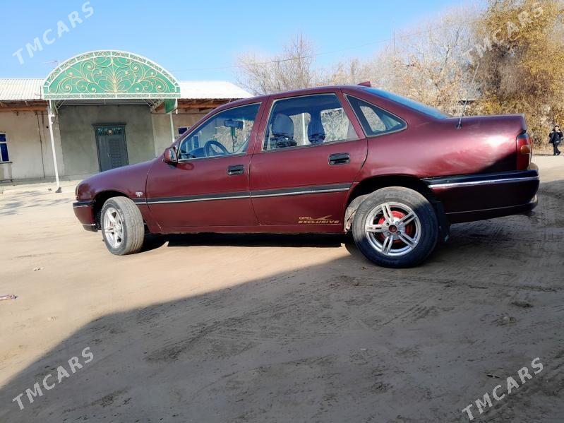 Opel Vectra 1992 - 25 000 TMT - Гурбансолтан Едже - img 6