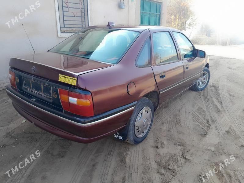 Opel Vectra 1992 - 25 000 TMT - Гурбансолтан Едже - img 5